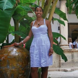 Meet your Posher, Sylvia